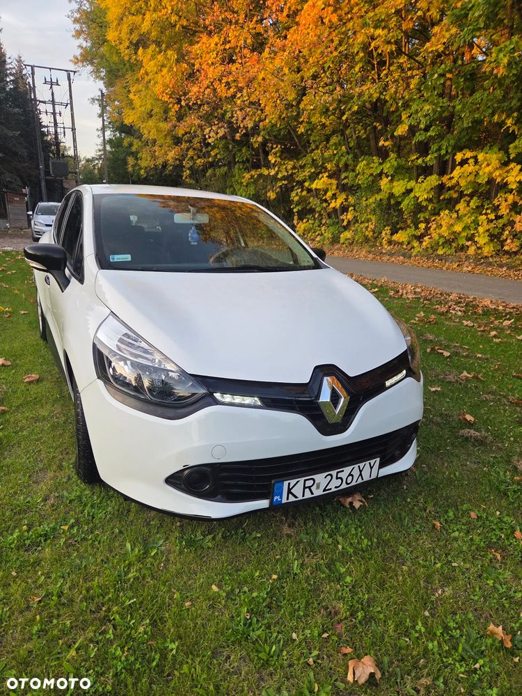 Renault Clio - 26