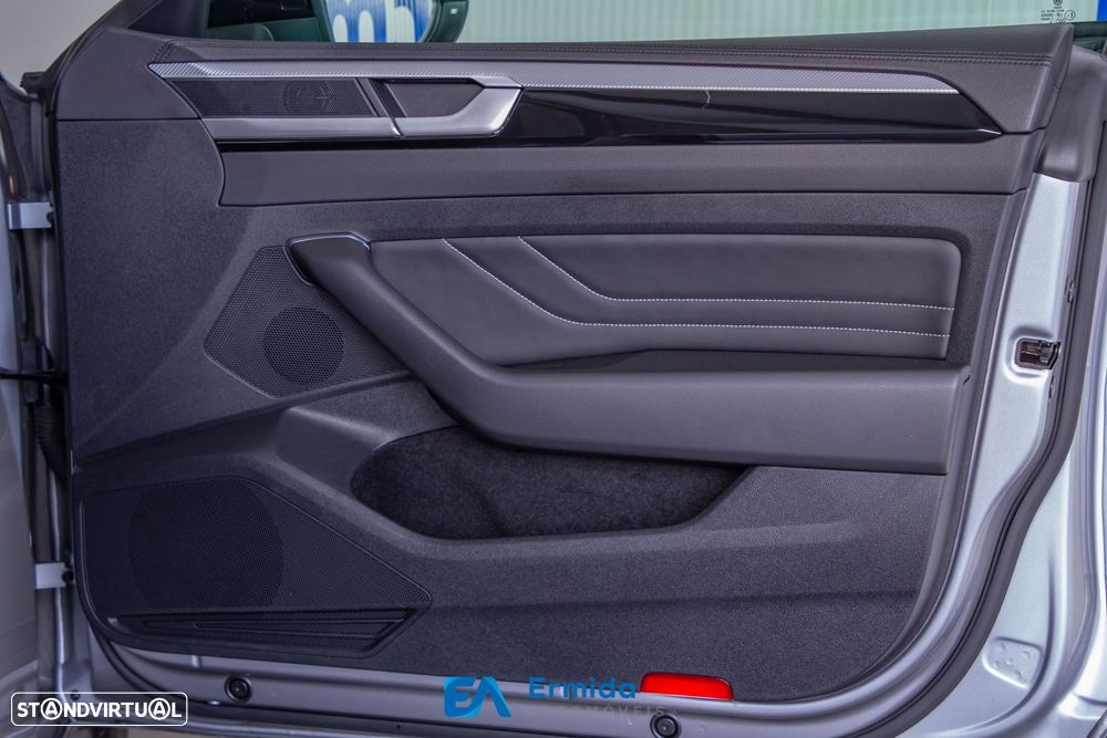 VW Arteon 2.0 TDI Elegance DSG - 40