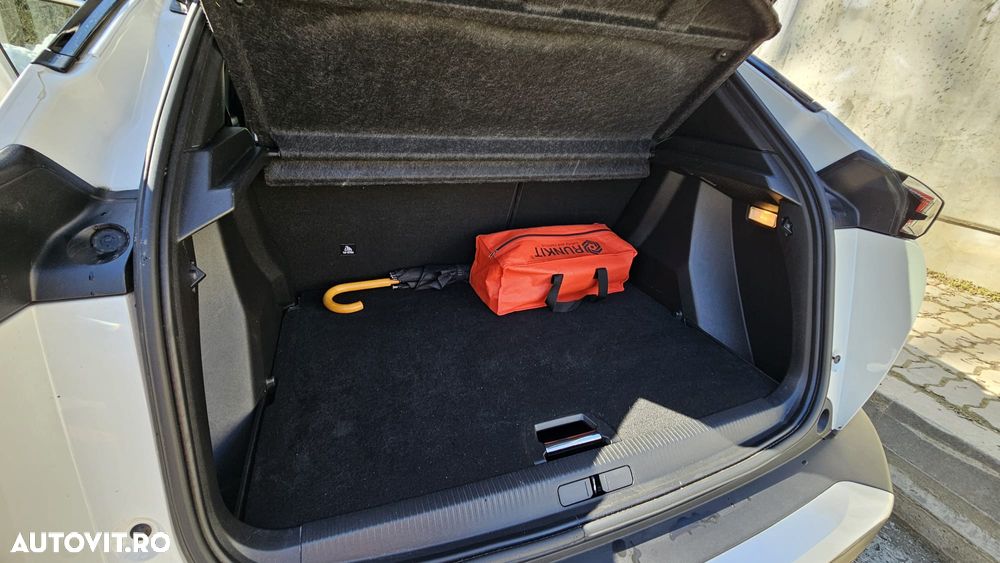 Peugeot 2008 1.2 PureTech EAT8 STT Allure Pack - 9