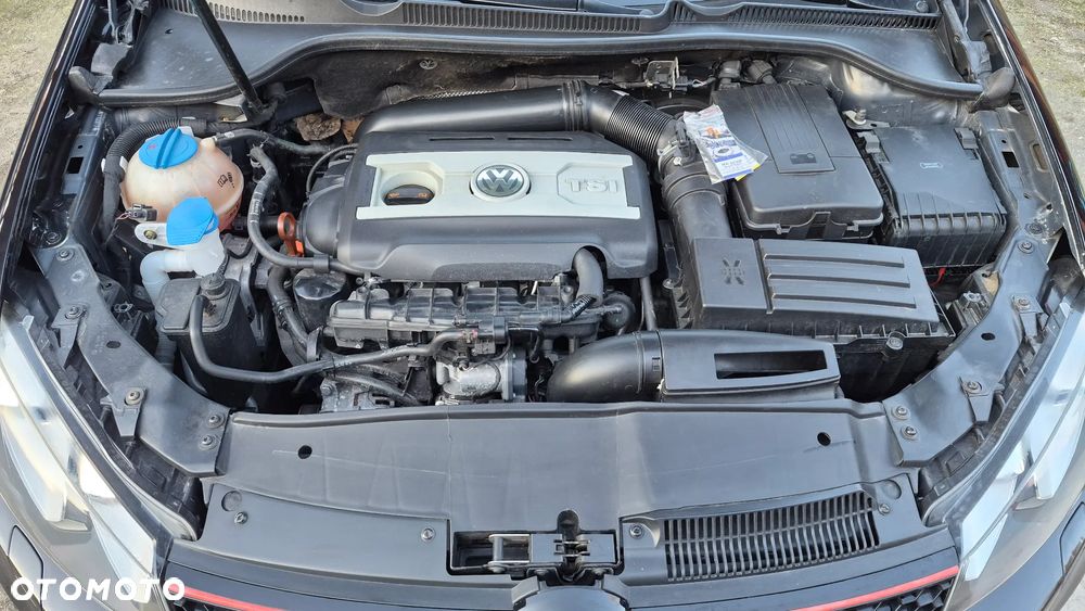 Volkswagen Golf - 17