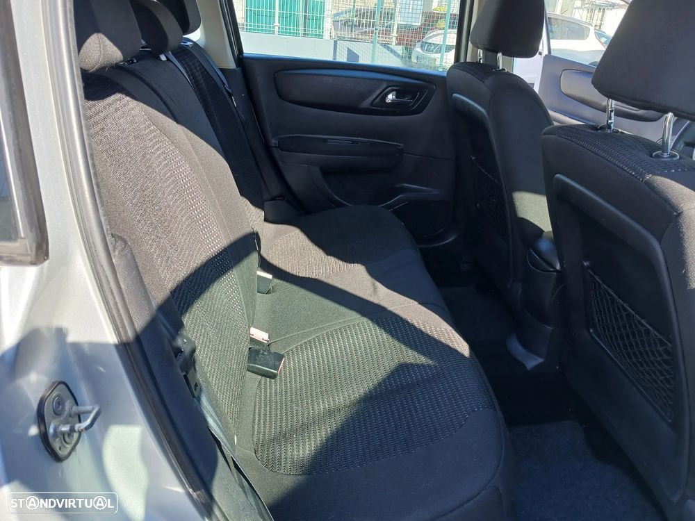 Citroën C4 1.6 HDi 110 SX Pack - 21
