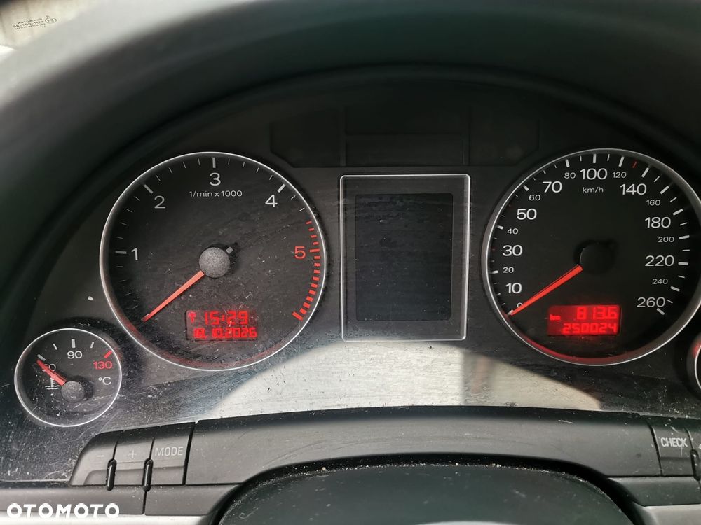 Audi A4 Avant - 5