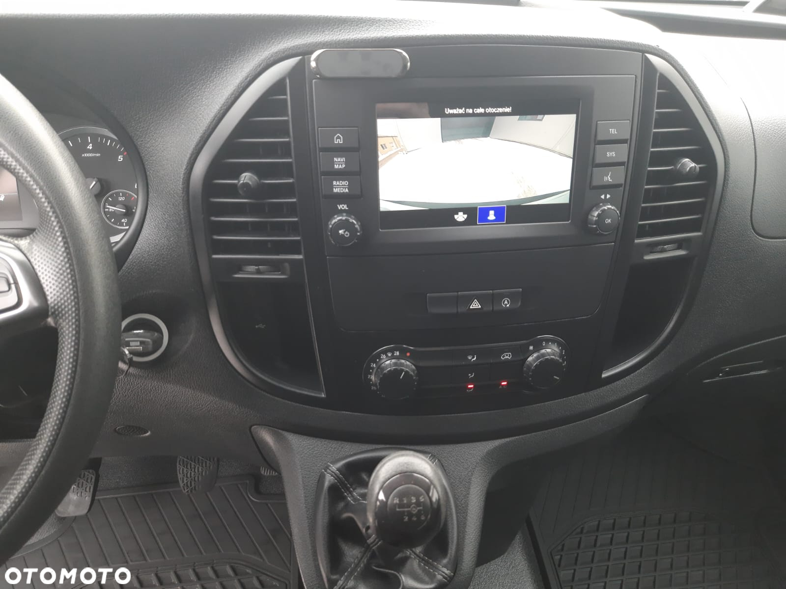 Mercedes-Benz Vito - 11