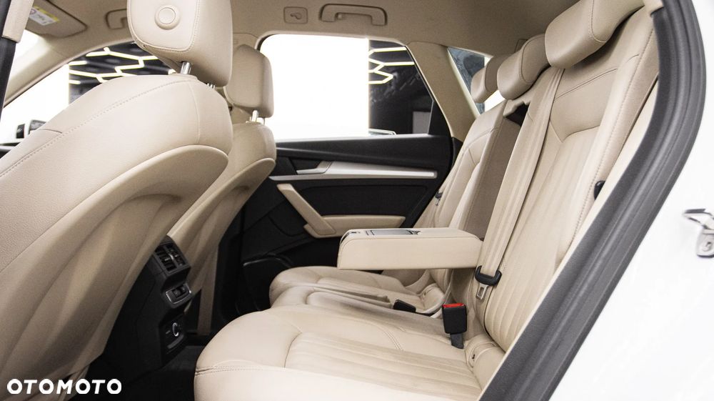 Audi Q5 50 TFSI e Quattro S tronic - 18