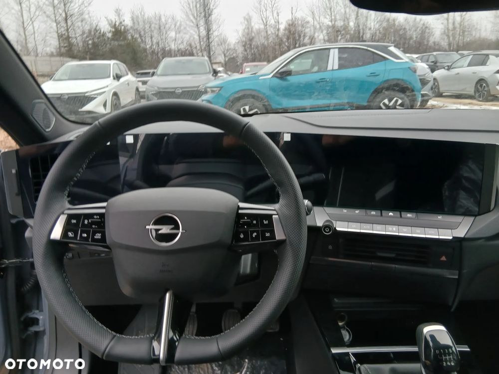 Opel Astra 1.2 T GS S&S - 6