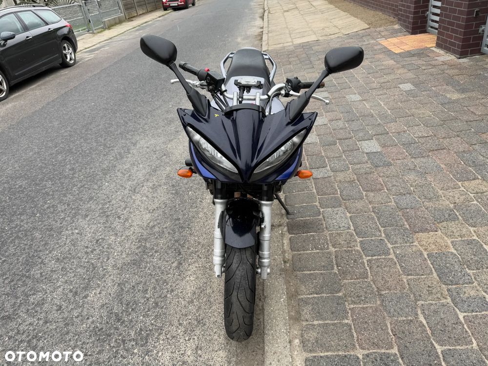 Yamaha FZ6 - 2