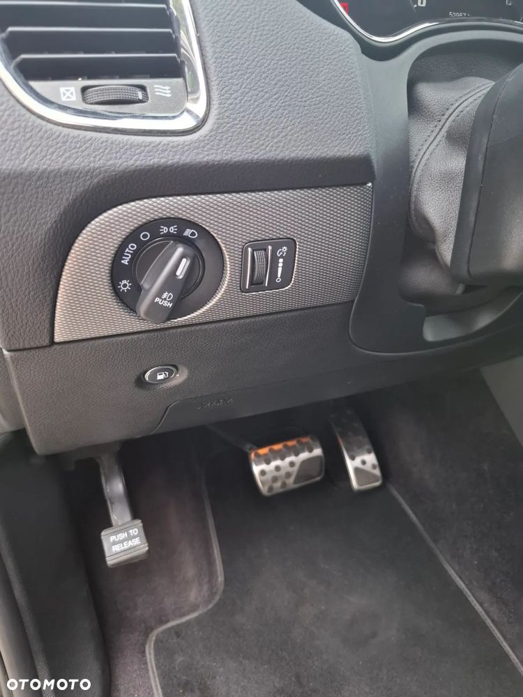 Dodge Durango 6.4 SRT - 8