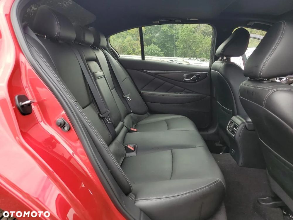 Infiniti Q50 - 9