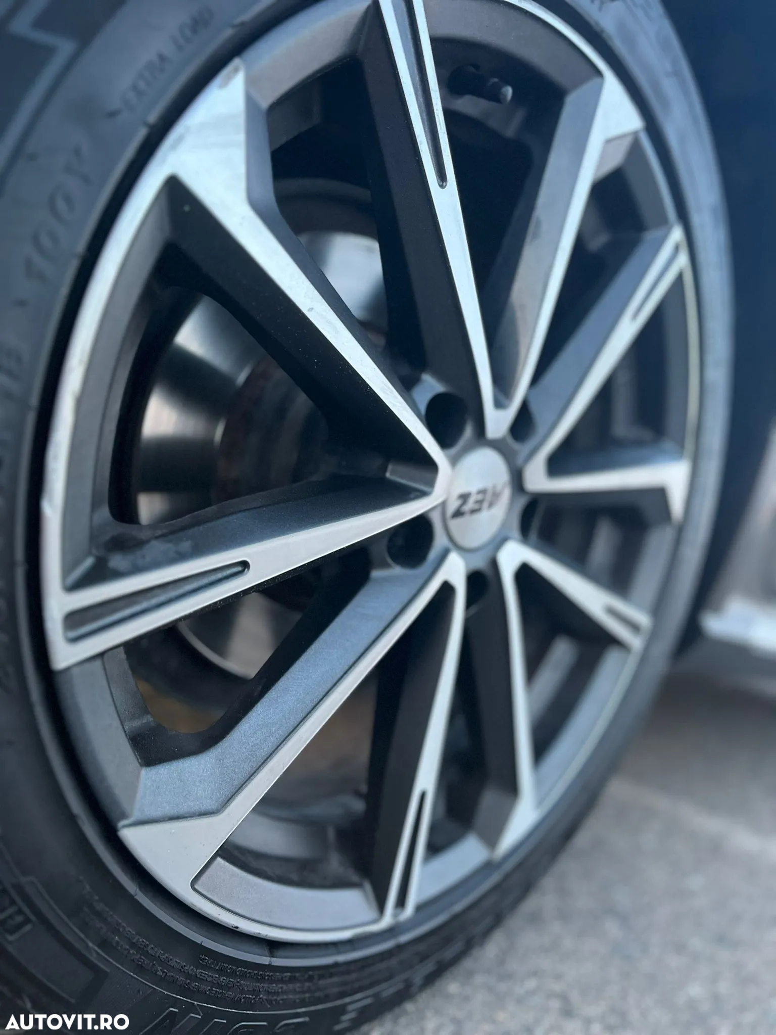 Audi A4 Allroad - 10