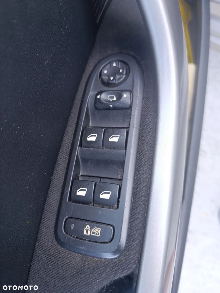 Peugeot 308 1.6 Trendy - 13