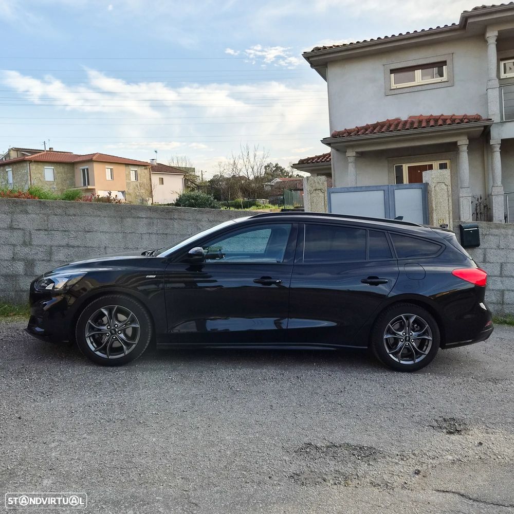 Ford Focus SW 1.5 TDCi EcoBlue ST-Line - 2