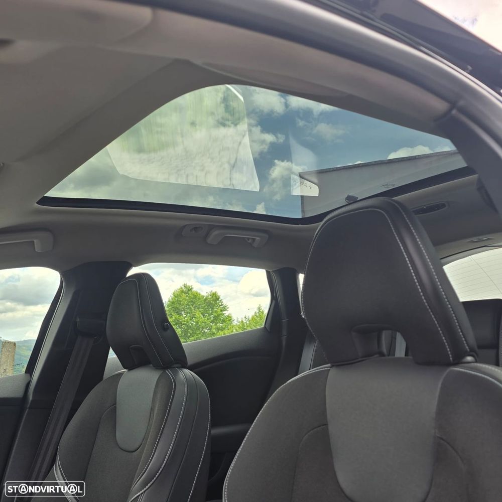 Volvo V40 1.6 D2 Momentum - 7