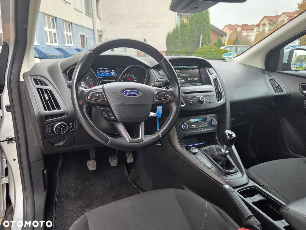 Ford Focus 1.5 TDCi ECOnetic 88g Start-Stopp-Sy Business - 23