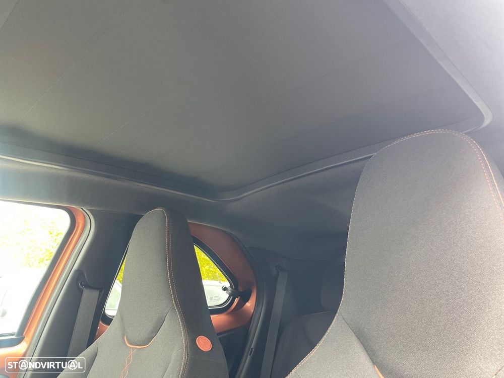 Toyota Aygo X 1.5 Hybrid Envy - 28