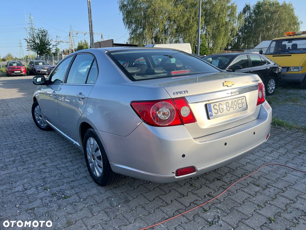 Chevrolet Epica 2.0 LS - 4