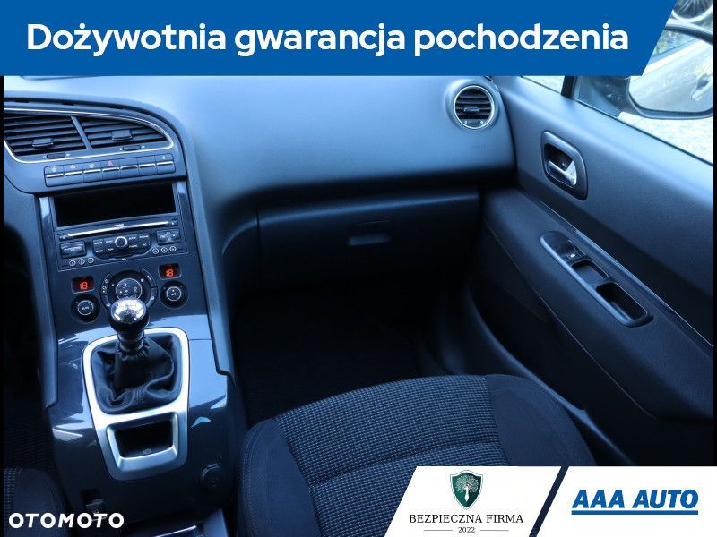 Peugeot 5008 - 9