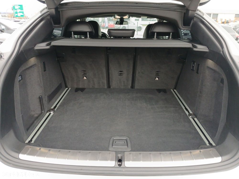 BMW X4 xDrive20d sport - 27