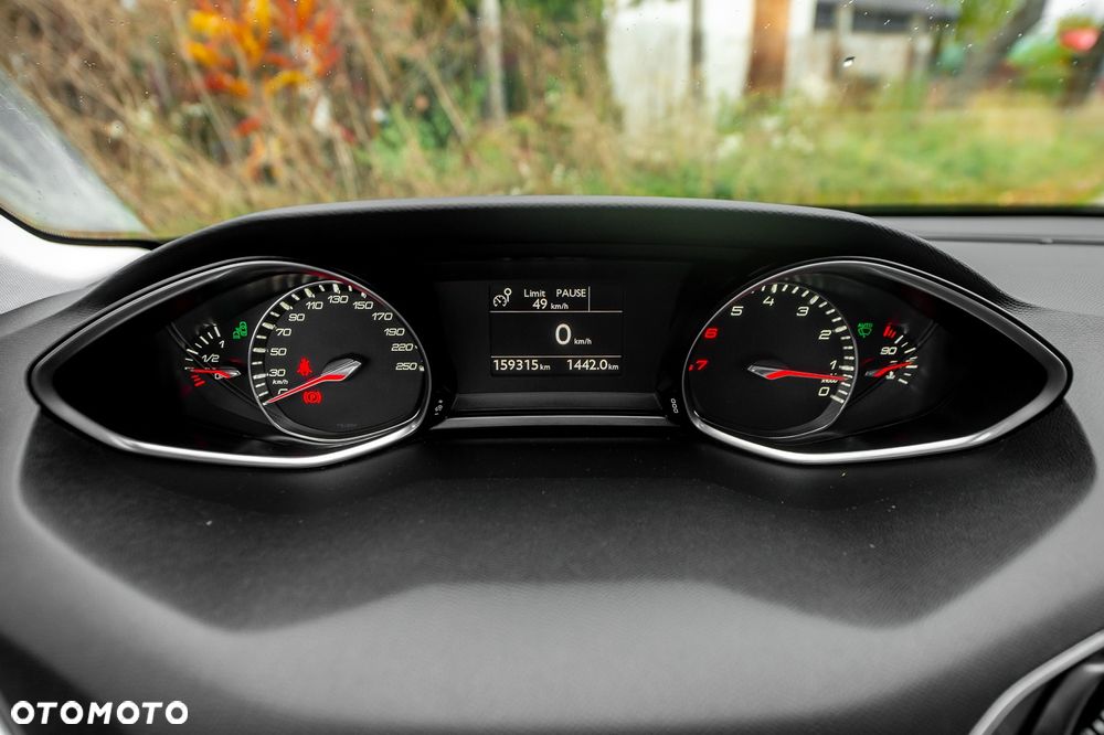 Peugeot 308 155 THP Premium - 25