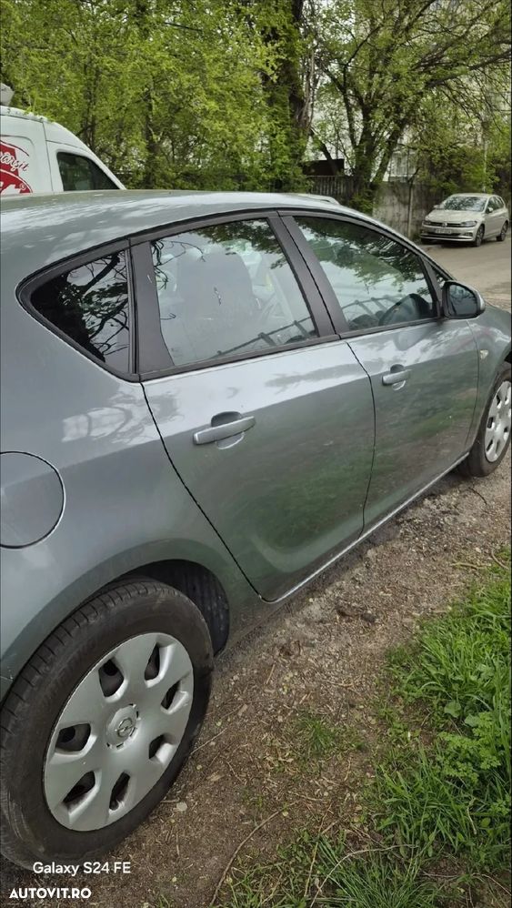 Opel Astra 1.6 - 5
