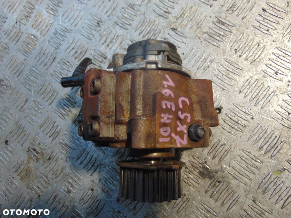 Pompa wtryskowa Peugeot 1,6 E-HDI 9672605380 - 1