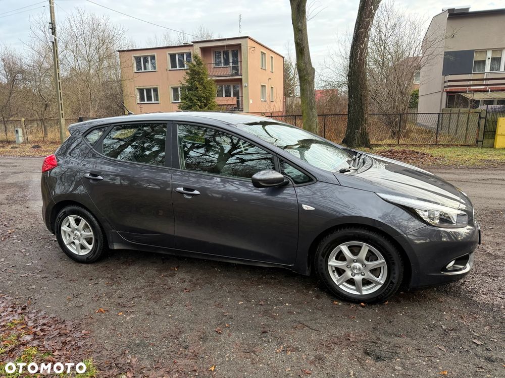 Kia Ceed 1.4 CRDi 90 Spirit - 8