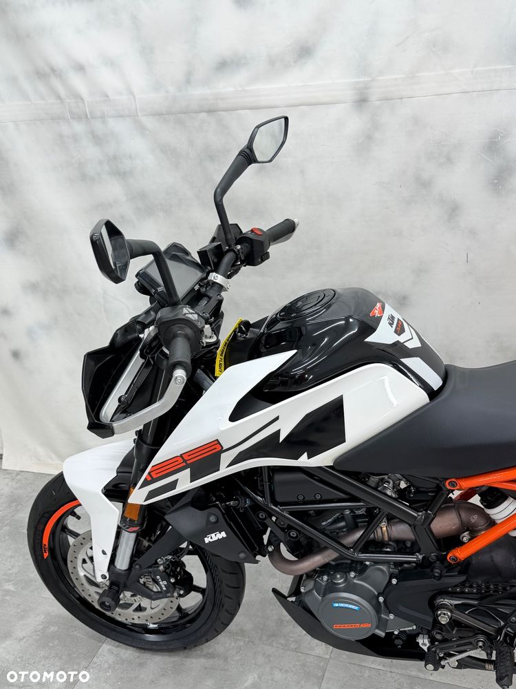 KTM Duke 125 - 15