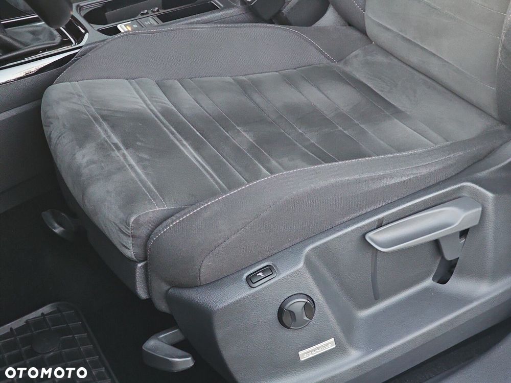 Volkswagen Touran 2.0 TDI BMT Highline DSG - 13