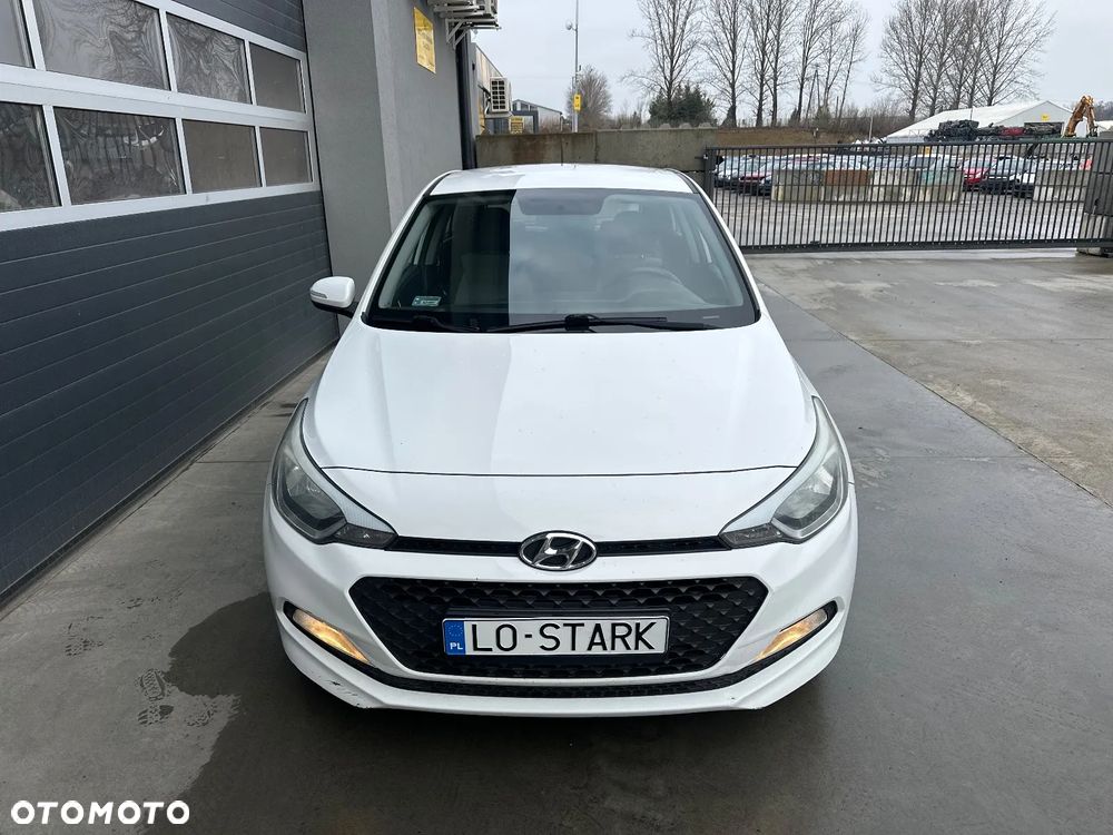 Hyundai i20 ver-1-4-classic-plus - 2
