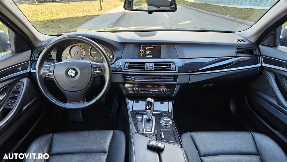 BMW Seria 5 520d Aut. Modern Line - 5