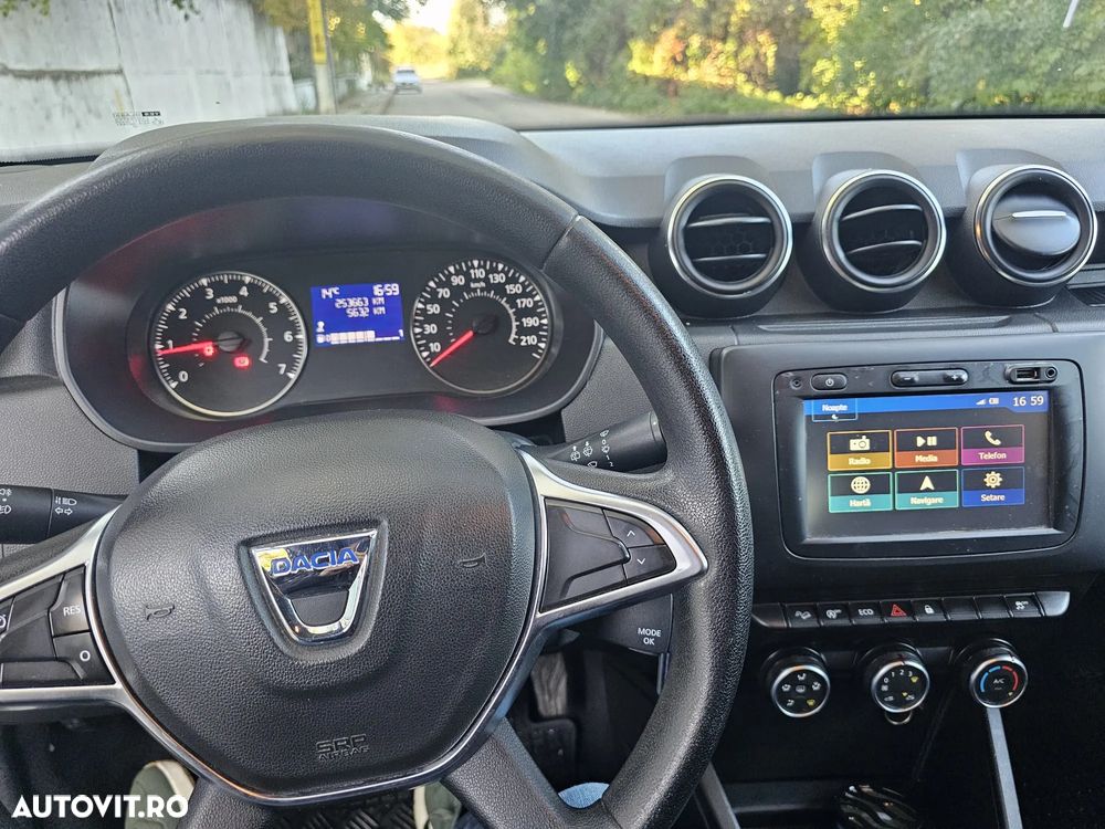 Dacia Duster 1.5 Blue dCi 4WD Essential - 6