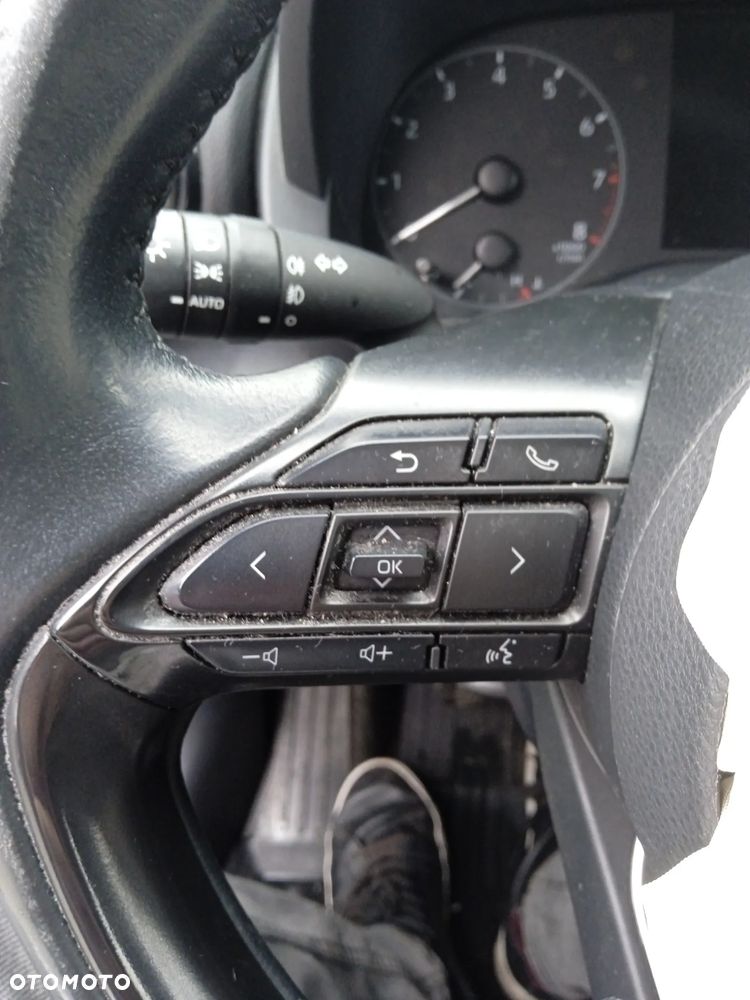 Toyota Yaris 1.5 Executive - 17