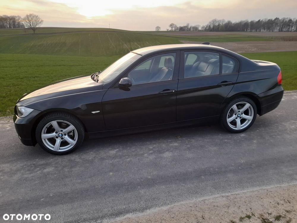 BMW Seria 3 - 22