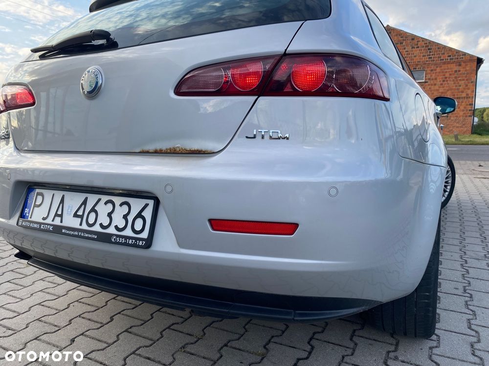 Alfa Romeo 159 - 25