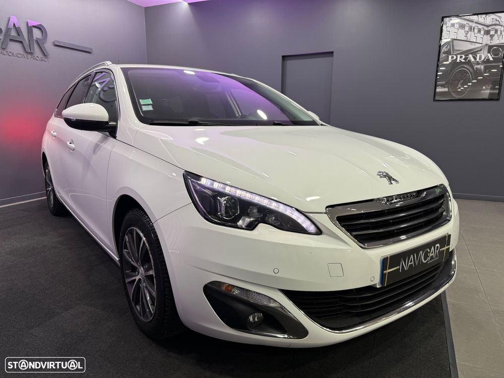 Peugeot 308 SW 1.2 PureTech Allure Full LED - 24