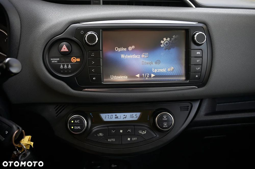 Toyota Yaris 1.5 VVT-i Comfort - 33