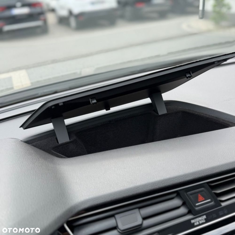 Volkswagen Touran - 40