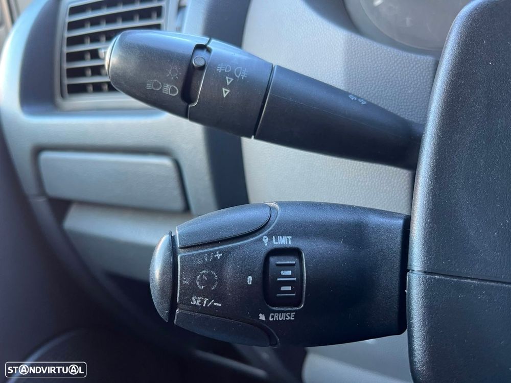 Peugeot Expert 1.6 HDi 227 L1H1 Pack CD Clim - 16