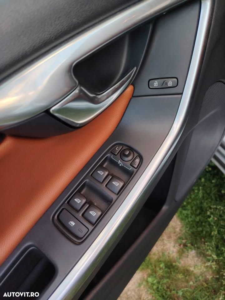 Volvo S60 - 9