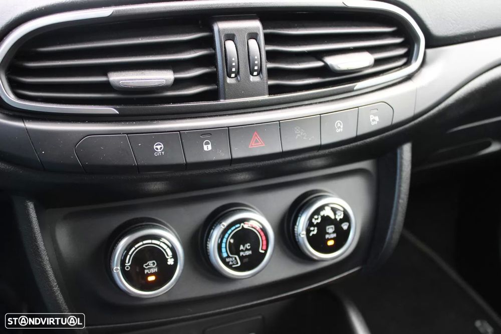 Fiat Tipo Station Wagon 1.3 MultiJet City Life - 25