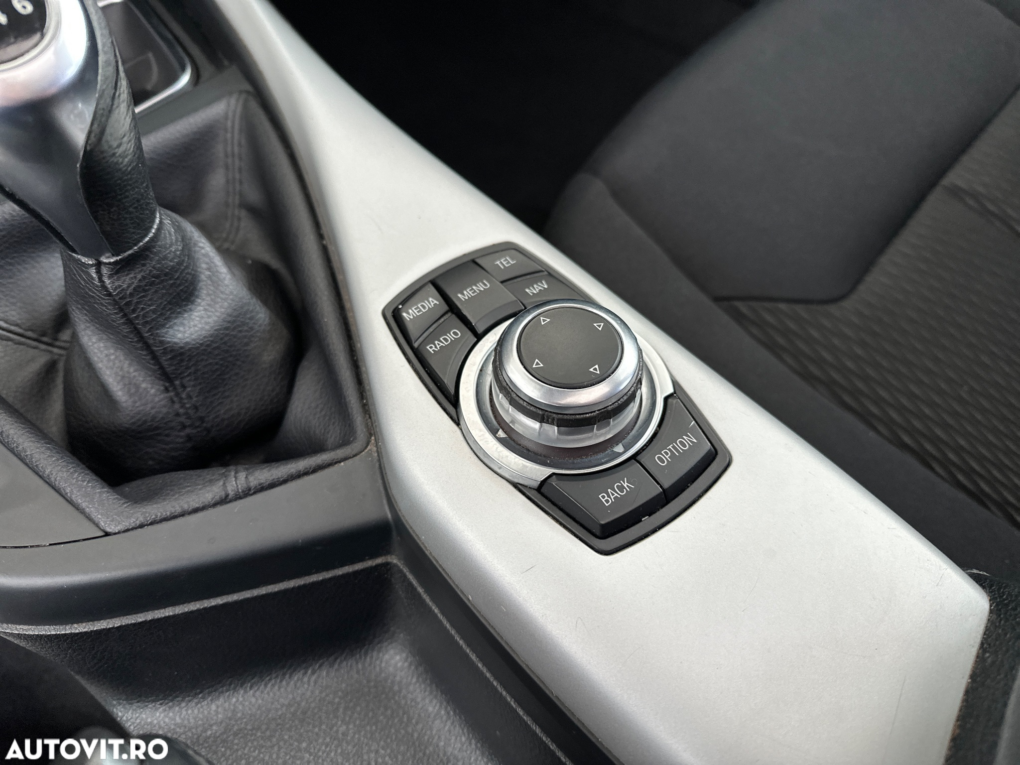 BMW Seria 1 118i - 23