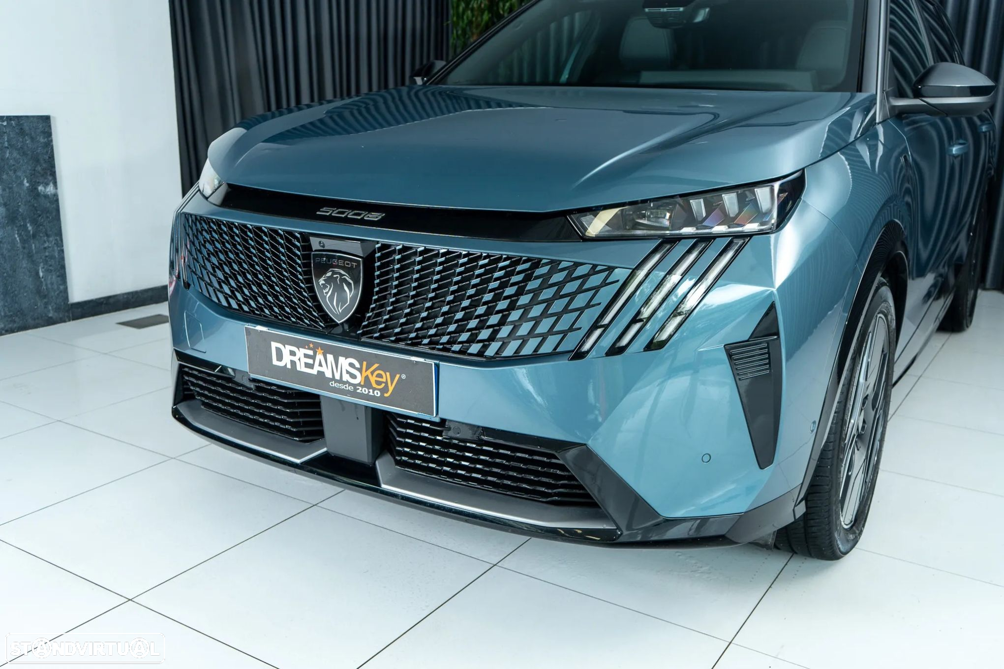 Peugeot E-5008 73 kWh GT - 41