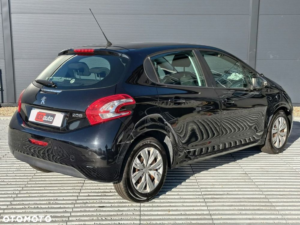 Peugeot 208 - 7