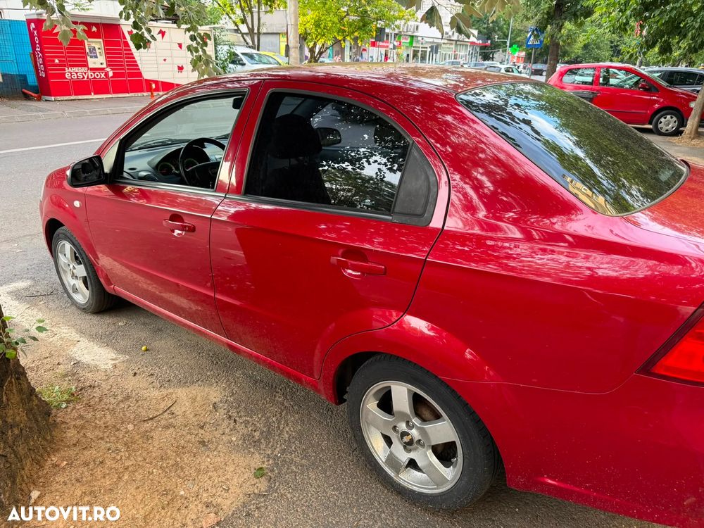 Chevrolet Aveo - 5