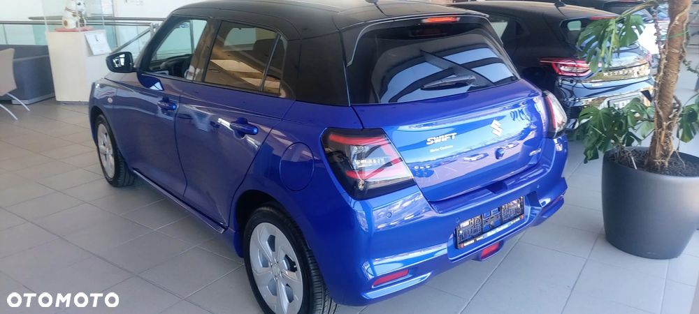 Suzuki Swift 1.2 Dualjet SHVS Premium Plus CVT - 13