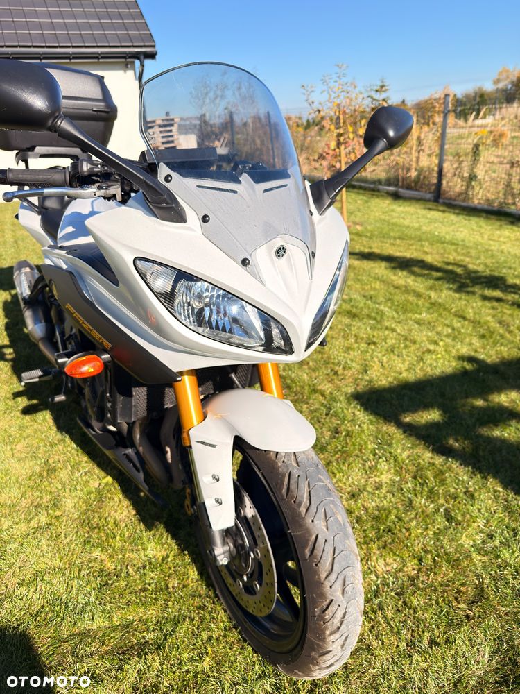 Yamaha FZ8