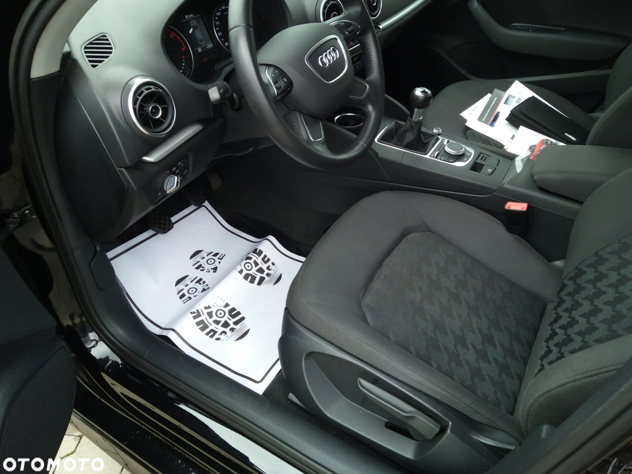 Audi A3 Limousine 1.6 TDI (clean diesel) Ambiente - 13