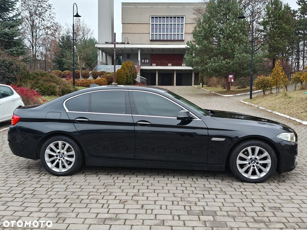 BMW Seria 5 520d Efficient Dynamics Edition - 33
