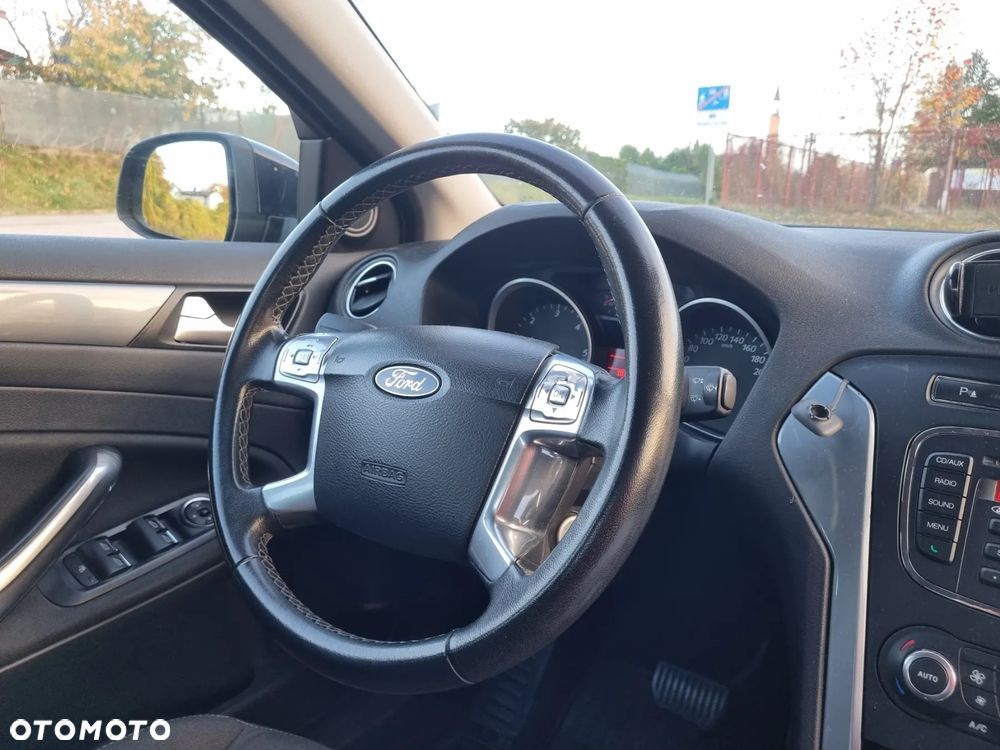 Ford Mondeo 2.0 TDCi Gold X - 29