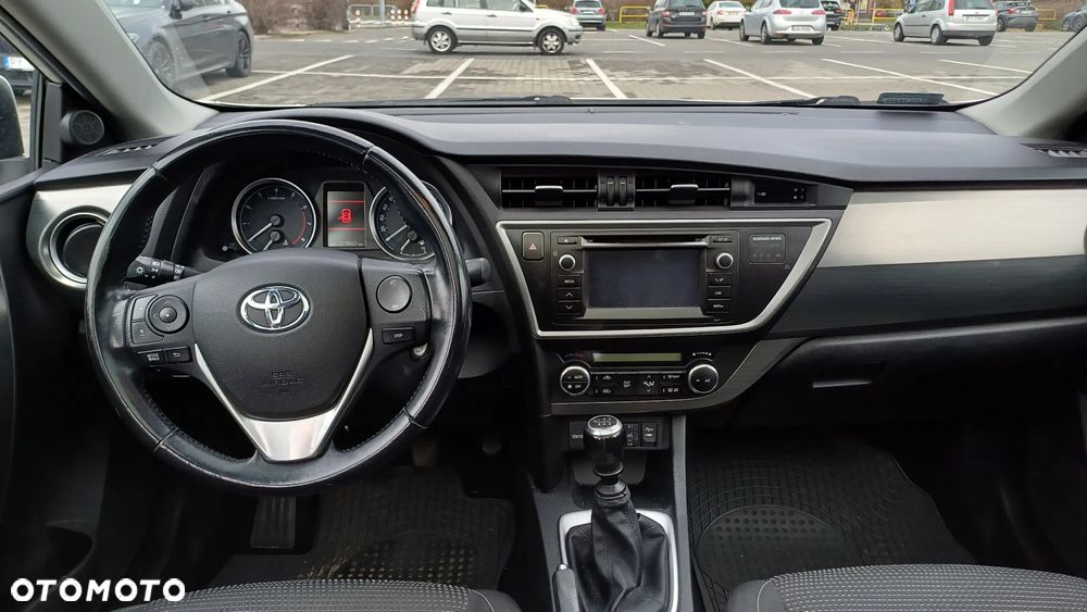 Toyota Auris 1.33 VVT-i Premium - 10