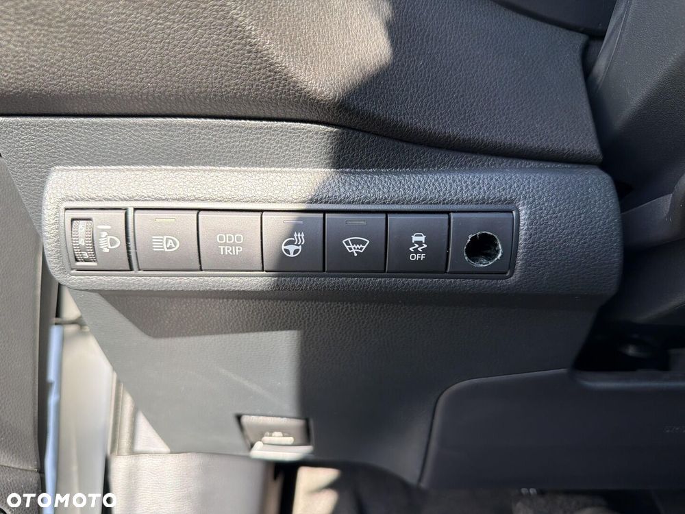 Toyota Corolla 2.0 Hybrid Comfort - 26